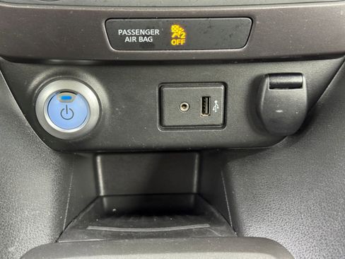 Used 2019 Nissan Leaf S w/ S Charge Package image 28