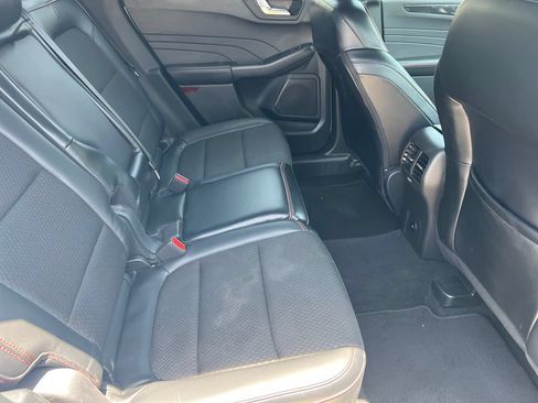Used 2025 Ford Escape ST-Line FWD image 10