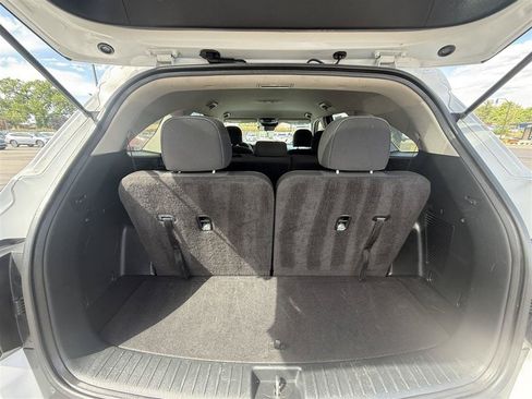 Used 2022 Kia Sorento LX AWD/4WD image 13