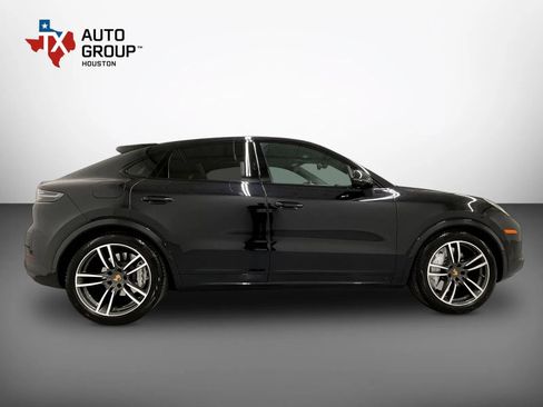 Used 2020 Porsche Cayenne Turbo AWD/4WD image 8
