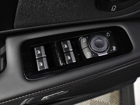 New 2026 Lincoln Nautilus Premier w/ Equipment Group 102A image 23