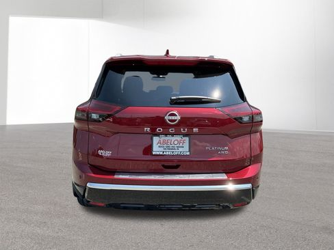 Used 2024 Nissan Rogue Platinum w/ Platinum Premium Package AWD/4WD image 4