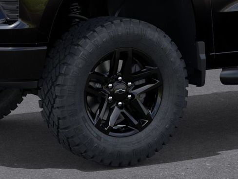 New 2026 Chevrolet Silverado 1500 Custom Trail Boss AWD/4WD image 9