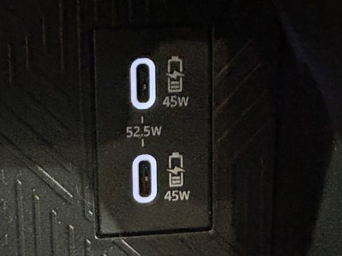 Used 2025 Toyota Tacoma SR5 image 8