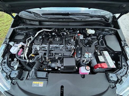 Used 2025 Toyota Corolla LE image 11