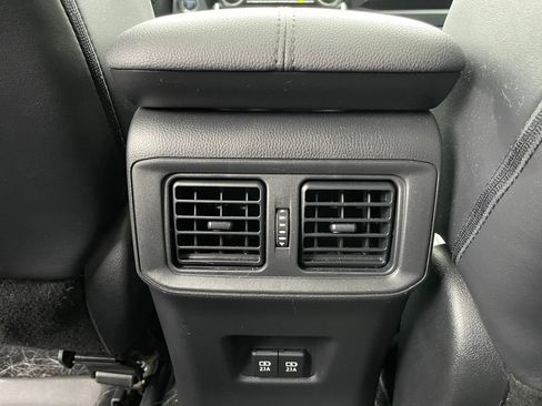 Used 2021 Toyota RAV4 Limited w/ Limited Grade Weather Package AWD/4WD image 29