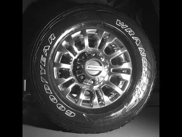 Used 2021 Ford F350 XLT w/ XLT Premium Package AWD/4WD image 9