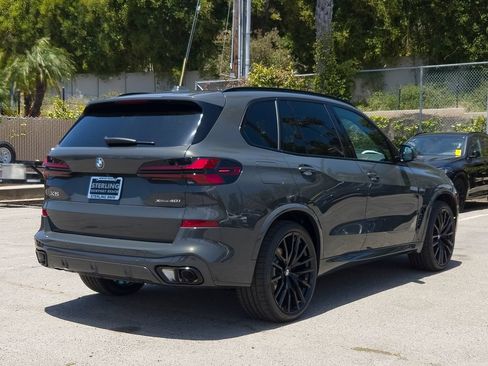 New 2026 BMW X5 xDrive40i w/ M Sport Package AWD/4WD image 17
