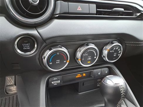 Used 2024 MAZDA MX-5 Miata RF Grand Touring image 16