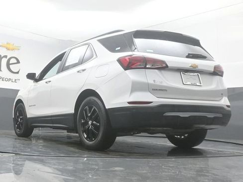 Used 2023 Chevrolet Equinox LT FWD image 5