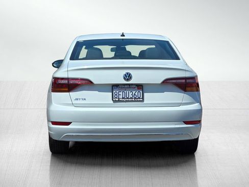 Used 2019 Volkswagen Jetta SE FWD image 6