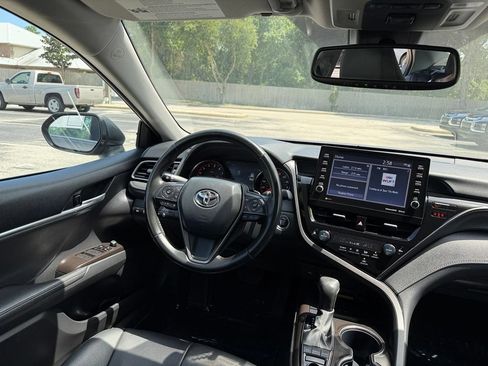 Used 2024 Toyota Camry XSE FWD image 27