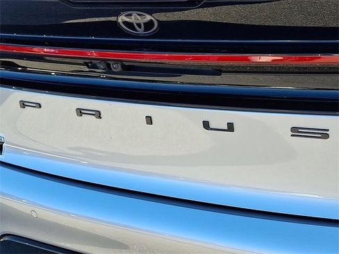 Certified 2024 Toyota Prius Limited image 31