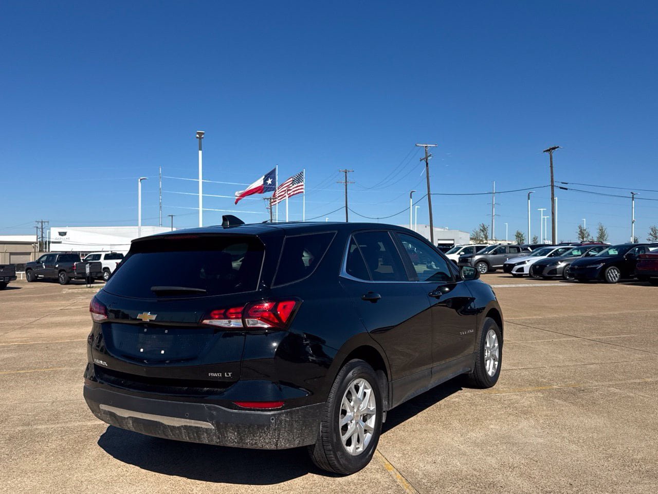 Used 2024 Chevrolet Equinox LT AWD/4WD image 21