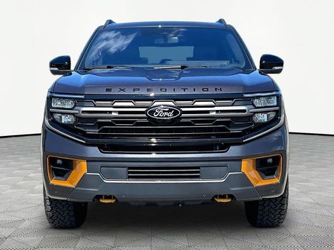 Certified 2025 Ford Expedition Tremor AWD/4WD image 3