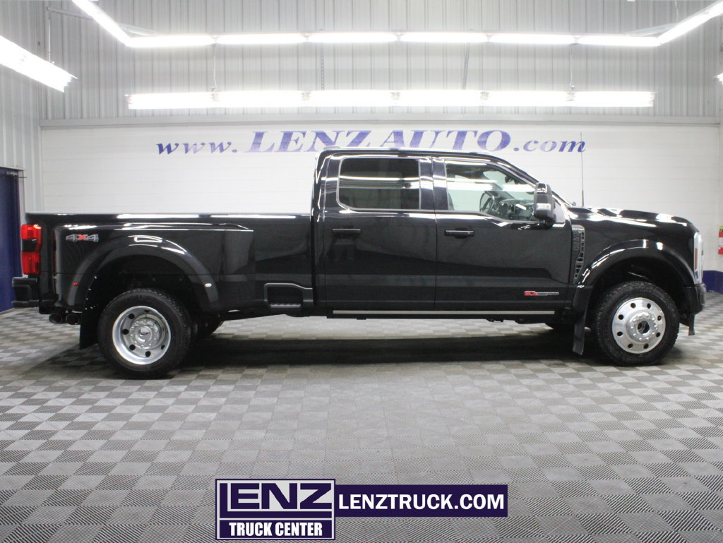 Used 2025 Ford F450 Platinum AWD/4WD image 1