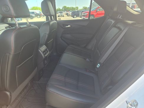 Used 2024 Chevrolet Equinox RS FWD image 13