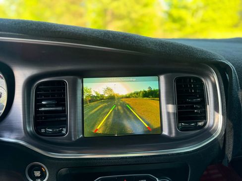 Used 2019 Dodge Charger R/T image 16