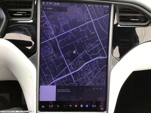 Used 2019 Tesla Model X 75D AWD/4WD image 8