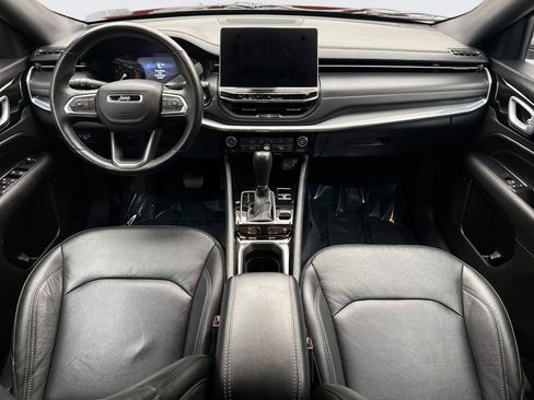 Used 2022 Jeep Compass Limited AWD/4WD image 14