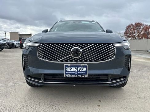 New 2026 Volvo XC90 B5 Plus w/ Protection Package Premier image 2