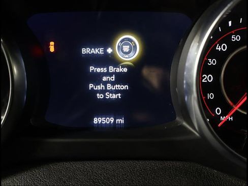 Used 2020 Jeep Wrangler Unlimited Rubicon w/ Quick Order Package 28Y Recon AWD/4WD image 9
