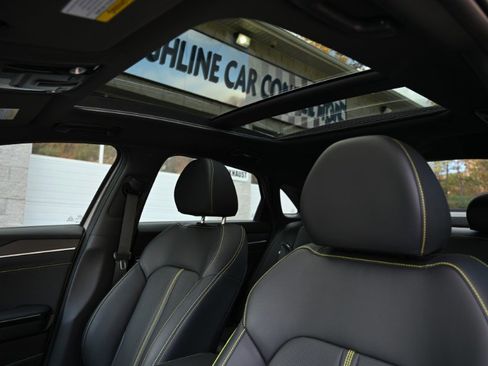 Used 2025 Kia K5 GT w/ Option Group 015 image 5