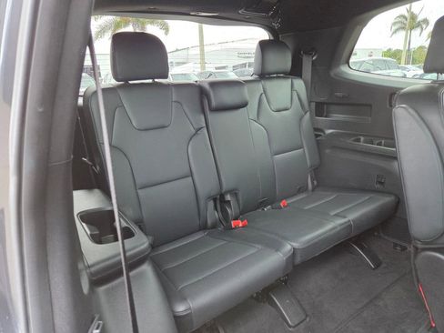 Used 2023 Kia Telluride EX X-Line image 15