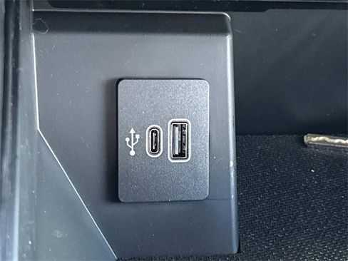 New 2025 Ford F150 Lariat w/ Equipment Group 501A Mid image 30