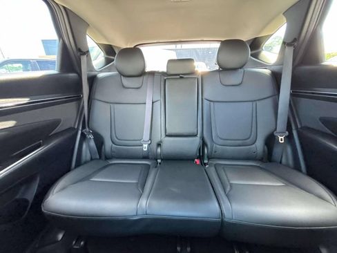 Used 2023 Hyundai Tucson SEL w/ Convenience Package AWD/4WD image 11