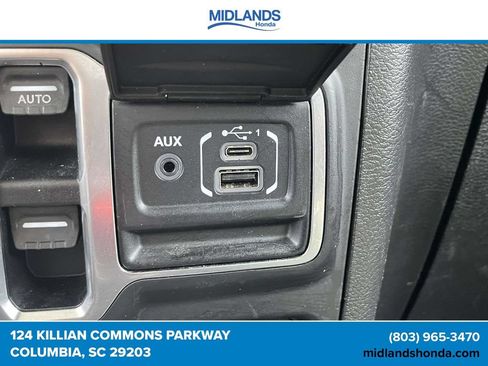 Used 2018 Jeep Wrangler Unlimited Sahara AWD/4WD image 28