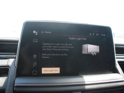 Used 2023 GMC Yukon XL SLT AWD/4WD image 43
