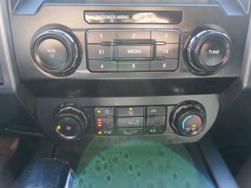 Used 2019 Ford F150 XLT w/ Equipment Group 302A Luxury image 22