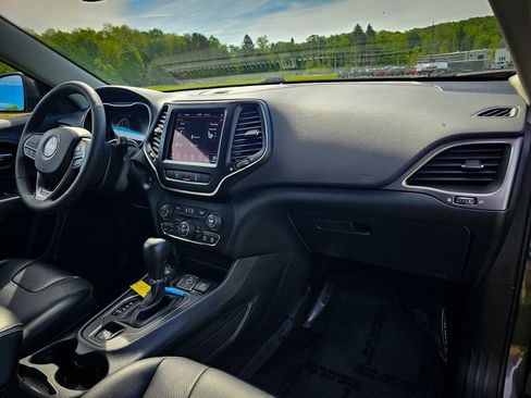 Certified 2022 Jeep Cherokee Latitude Lux AWD/4WD image 42