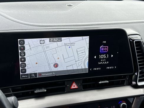Certified 2023 Kia Sportage EX AWD/4WD image 19