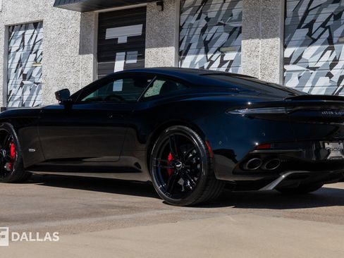 Used 2020 Aston Martin DBS Superleggera RWD image 10