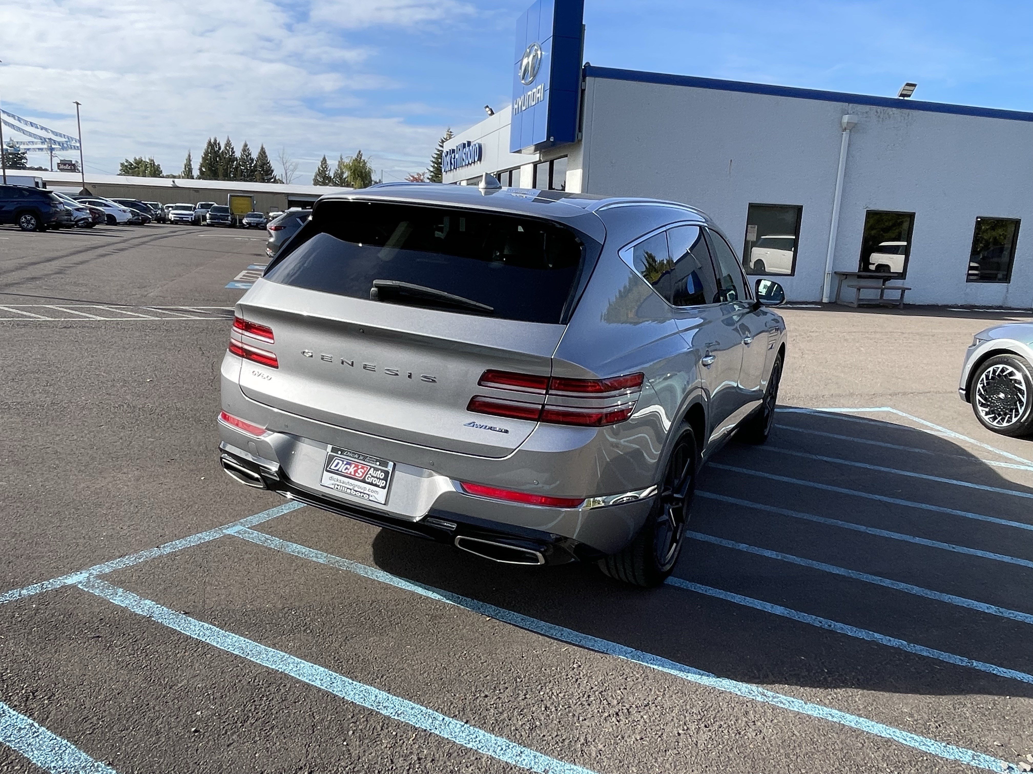 Used 2023 Genesis GV80 3.5T Advanced + AWD/4WD image 5