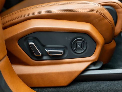 Used 2022 Lamborghini Urus image 60