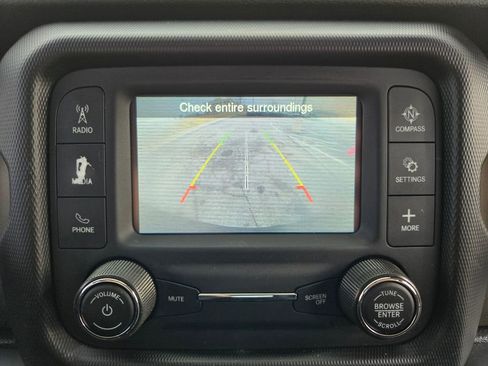 Used 2019 Jeep Wrangler Unlimited Sport image 19