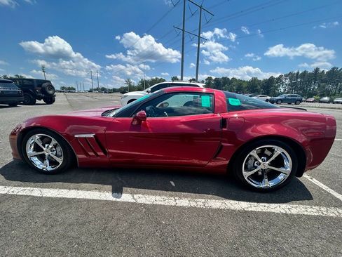 Used 2013 Chevrolet Corvette Grand Sport w/ 3LT Preferred Equipment Group RWD image 3