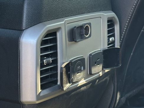 Certified 2021 Ford F250 Lariat AWD/4WD image 27