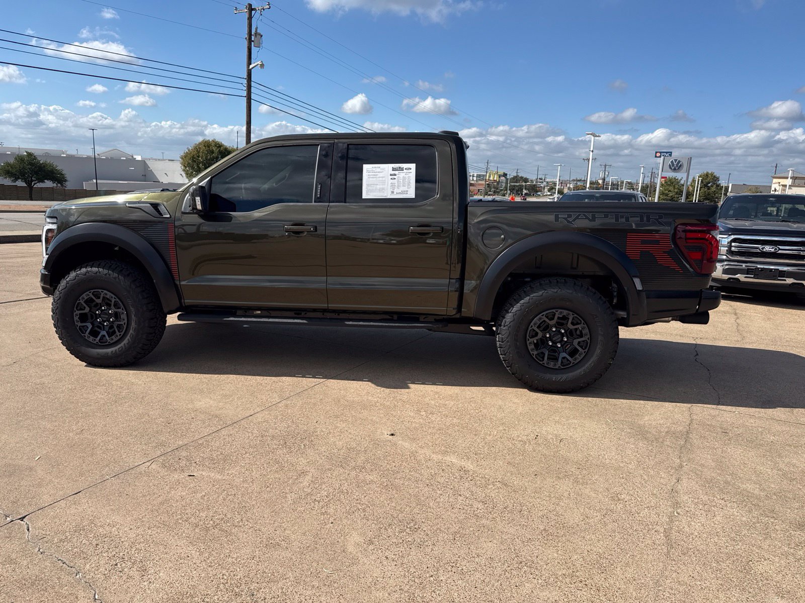 Used 2026 Ford F150 Raptor w/ Equipment Group 803A Raptor R AWD/4WD image 4