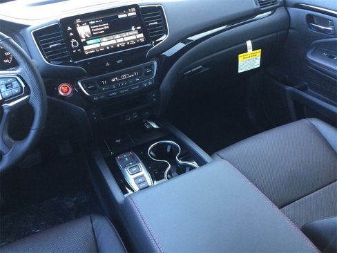 New 2026 Honda Ridgeline Black Edition image 20