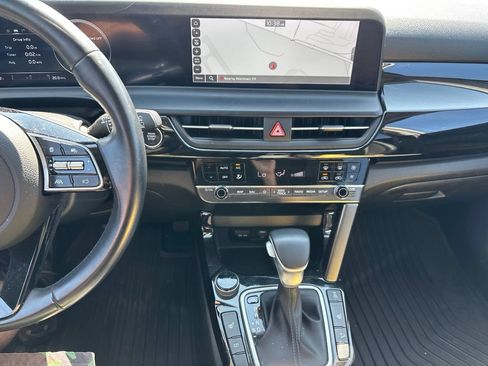 Certified 2024 Kia Seltos X-Line AWD/4WD image 10