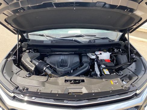 Used 2025 Chevrolet Traverse High Country AWD/4WD image 22