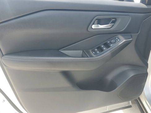 Certified 2024 Nissan Rogue SV AWD/4WD image 26