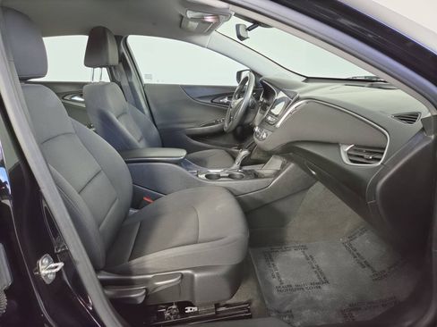 Used 2020 Chevrolet Malibu LS FWD image 28