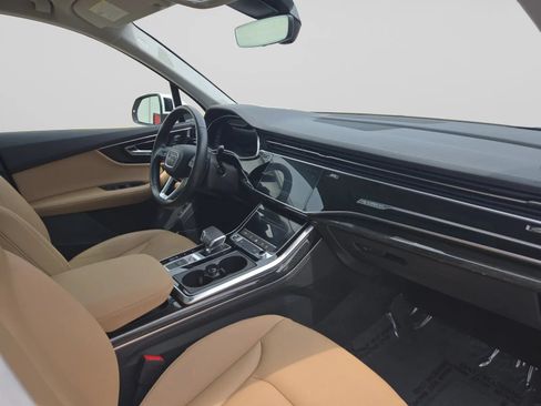 Used 2023 Audi Q7 3.0T Premium Plus AWD/4WD image 35