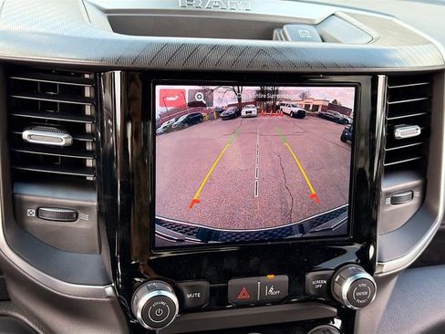 New 2026 RAM 1500 4x4 Crew Cab image 14