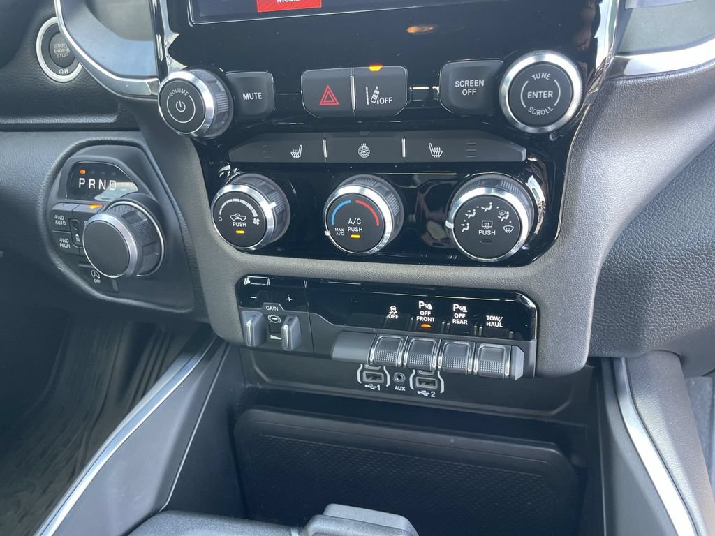 Used 2025 RAM 1500 Big Horn AWD/4WD image 28